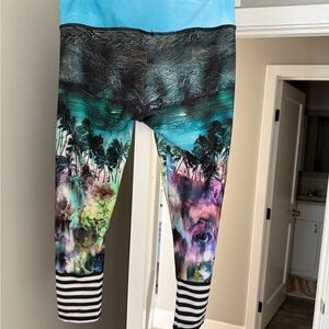 Beach Scene Colorful Leggings